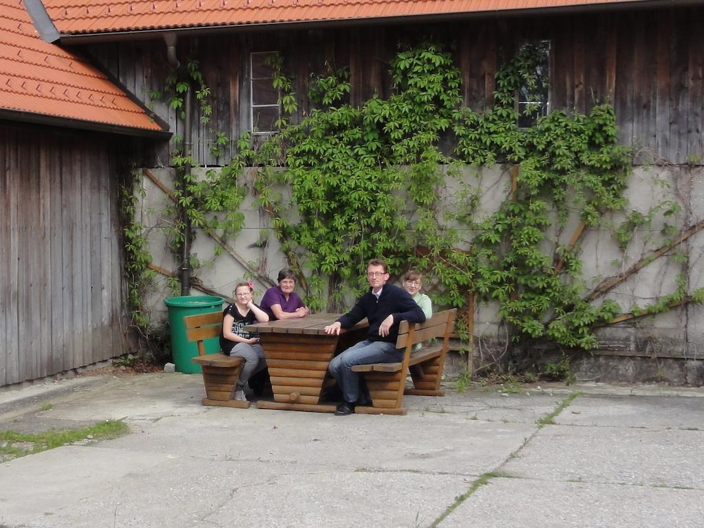 Apartamento Biohof Weissensteiner Ullrichs Exterior foto